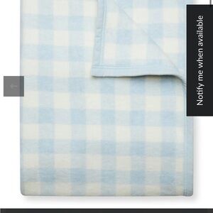 NWT ChappyWrap Cozy Gingham Sky Blanket- Family Size